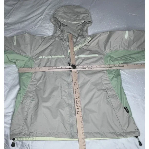 Columbia Womens Rain Coat W/Adjustable Hood Size XL Short Beige/Green - Picture 8 of 14